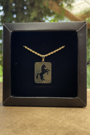 Colar Cordão Baiano 45 cm Pingente Cavalo Folheado a Ouro 18K