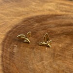 Brinco Broto de Soja Folheado a Ouro 18k