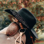 Chapéu Country Lã Preto com Strass na Aba