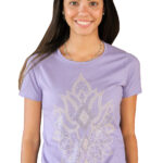 Camiseta Feminina UC Flor de Lótus Lilás
