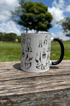 Caneca UC Cascos Branco e Preto