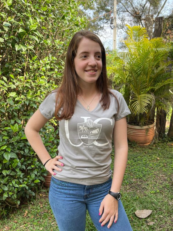 Camiseta Feminina UC Cinza - Imagem 1