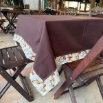 Toalha de Mesa 1,5m x 1,5m com Estampa de Cavalos - Imagem 4