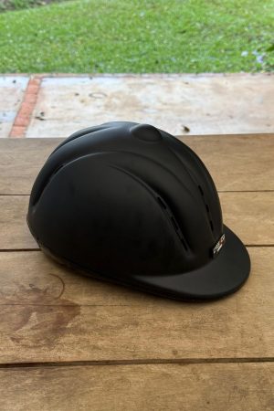 Capacete Casco Youngster cor:Preto