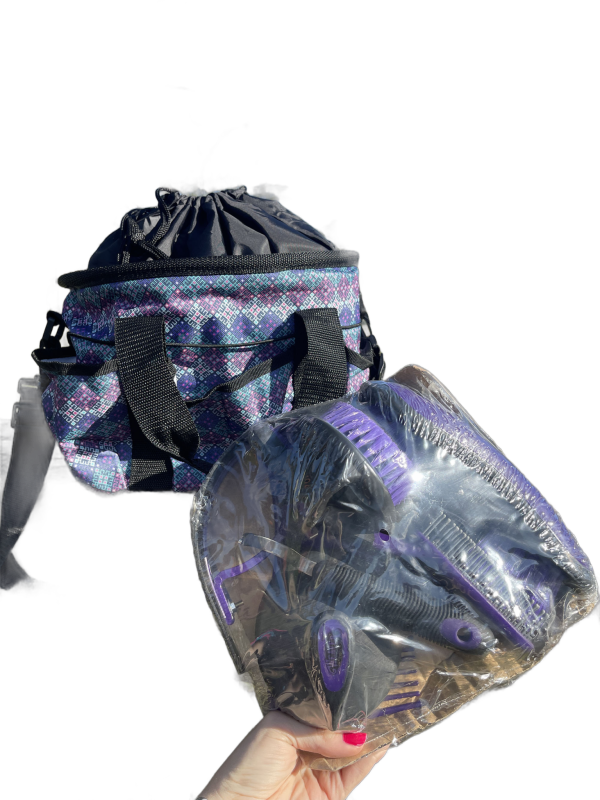 Bolsa Kit Higiênico com Kit Limpeza Weaver Estampada Roxa com Preto - Imagem 1