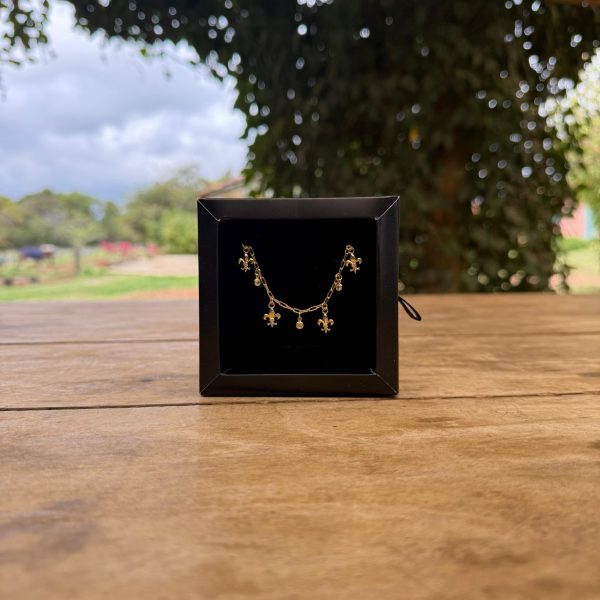 Chocker Cartier 37cm com Pingente Flor de Liz - Imagem 1