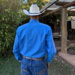 Camisa Masculina Manga Longa UC - Azul Claro - Imagem 2